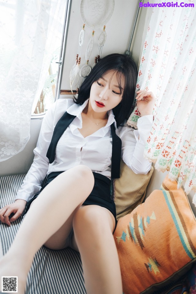 Son Yeeun 손예은, [LOOZY] Officegirl s Vacation Vol.02 – Set.01 No.6eb0ee